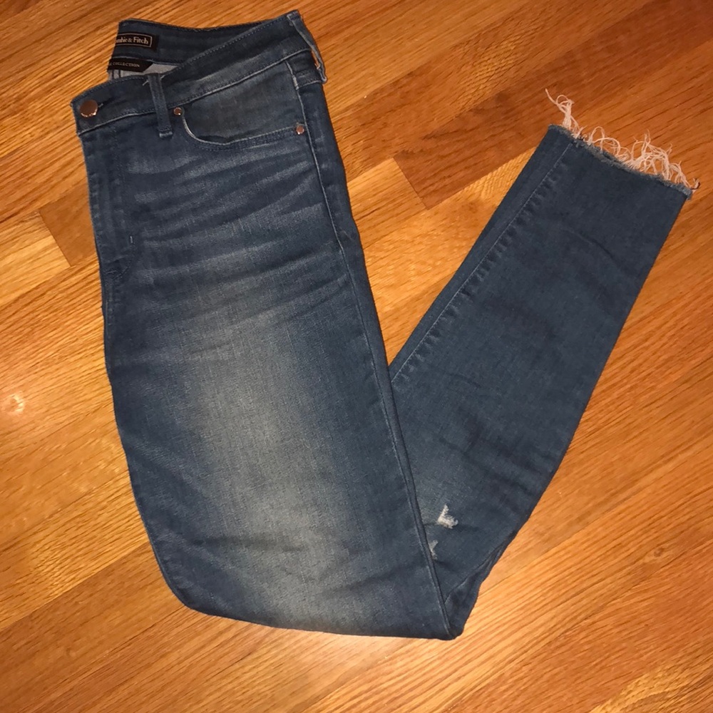 A&F Ripped Jeans - Picture 2 of 3
